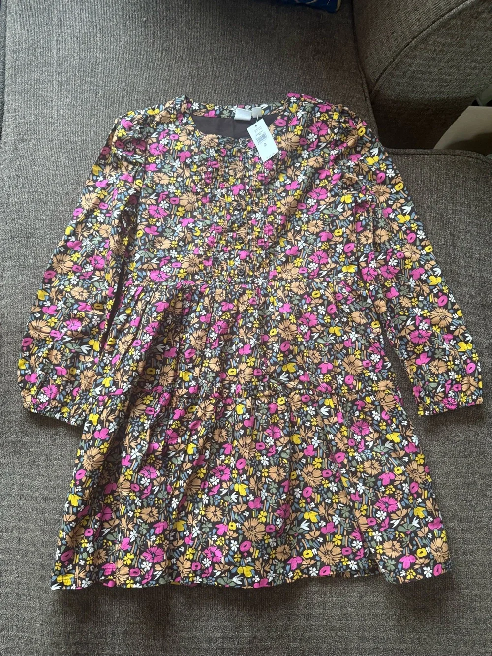 NWT GAP Kids pintuck Tiered Floral Dress brown ditsy floral girls Sz M